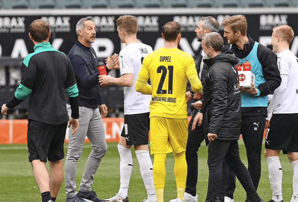 美高梅网页版-门兴格拉德巴赫迎NBA总决赛关键赛，国际比赛日手感冰凉，底气十足，更衣室氛围转暖